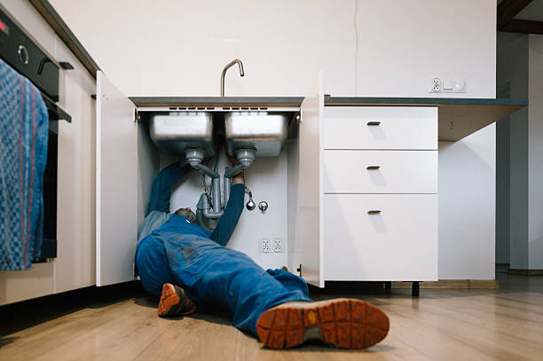 Professional Leak Detection technician working in Princeton Junction, NJ